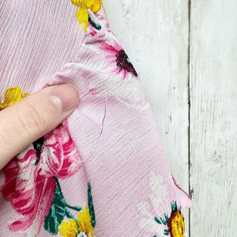 Red Lolly Shirt Women M‎ Short Sleeve High Low Floral Pink Round Neck Polyester - Picture 4 of 7